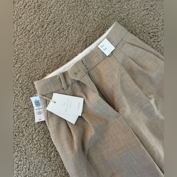 Aritzia Pants - Aritzia Effortless pants -Heather Oat Beige